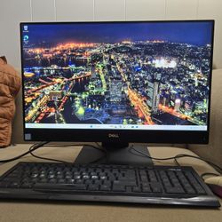 Dell AIO 7470 24" I5-9500 16GB RAM 256GB NVMe Window 11