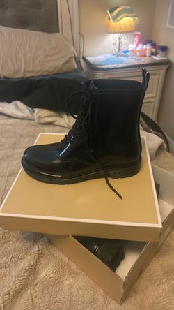 MK rain boots