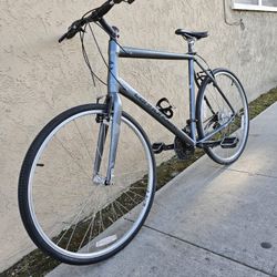 Cannondale 700x38c Gear Bicycle $250