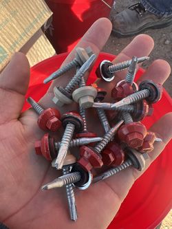 screws with rubber