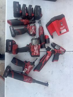 Milwaukee Tools