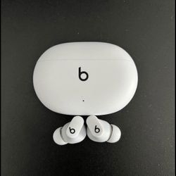 Beats Studio Buds  