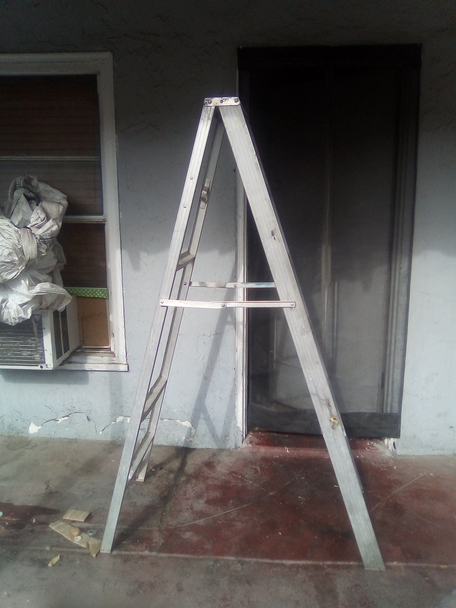 6foot ladder