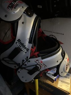 Riddell Jpg Sk S 34”-36” 16”-17”