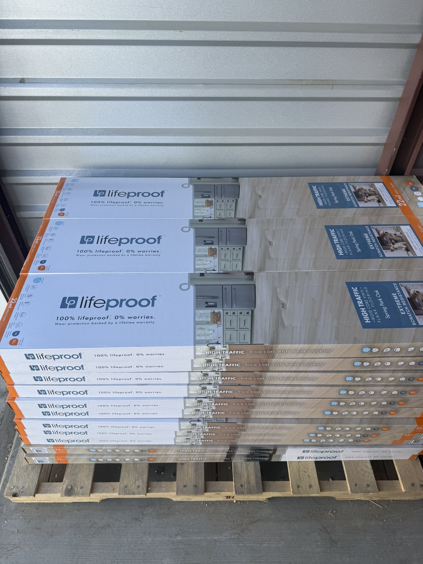 Lifeproof spring Park Oak 22 MIL Waterproof Luxury Vinyl Plank Flooring