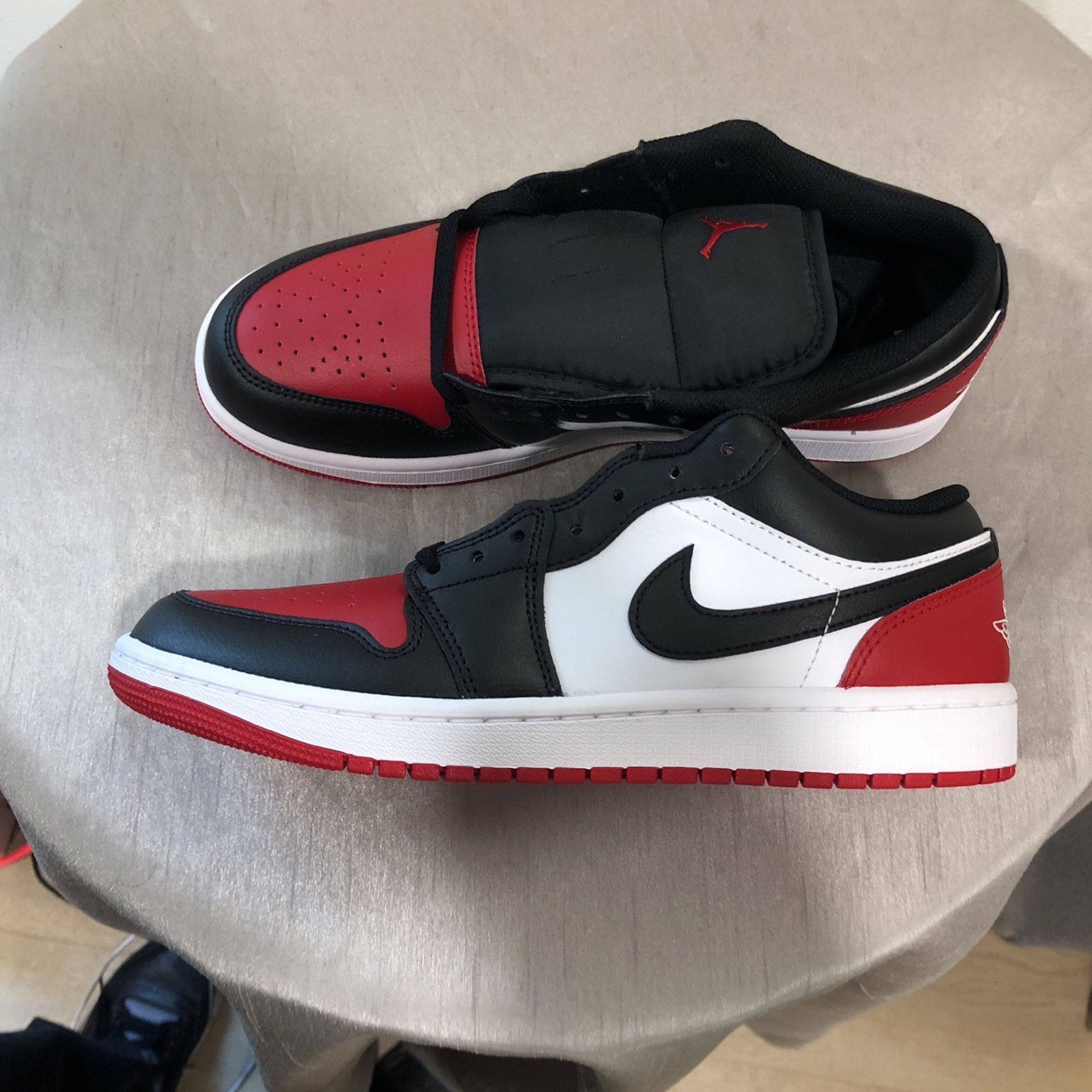 Air Jordan Low