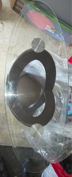 Oval Glass Table Top with Metal Base