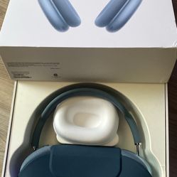 AirPods Max (blue)