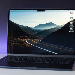 MacBook M2 pro chip 2023 - 512gb SSD 