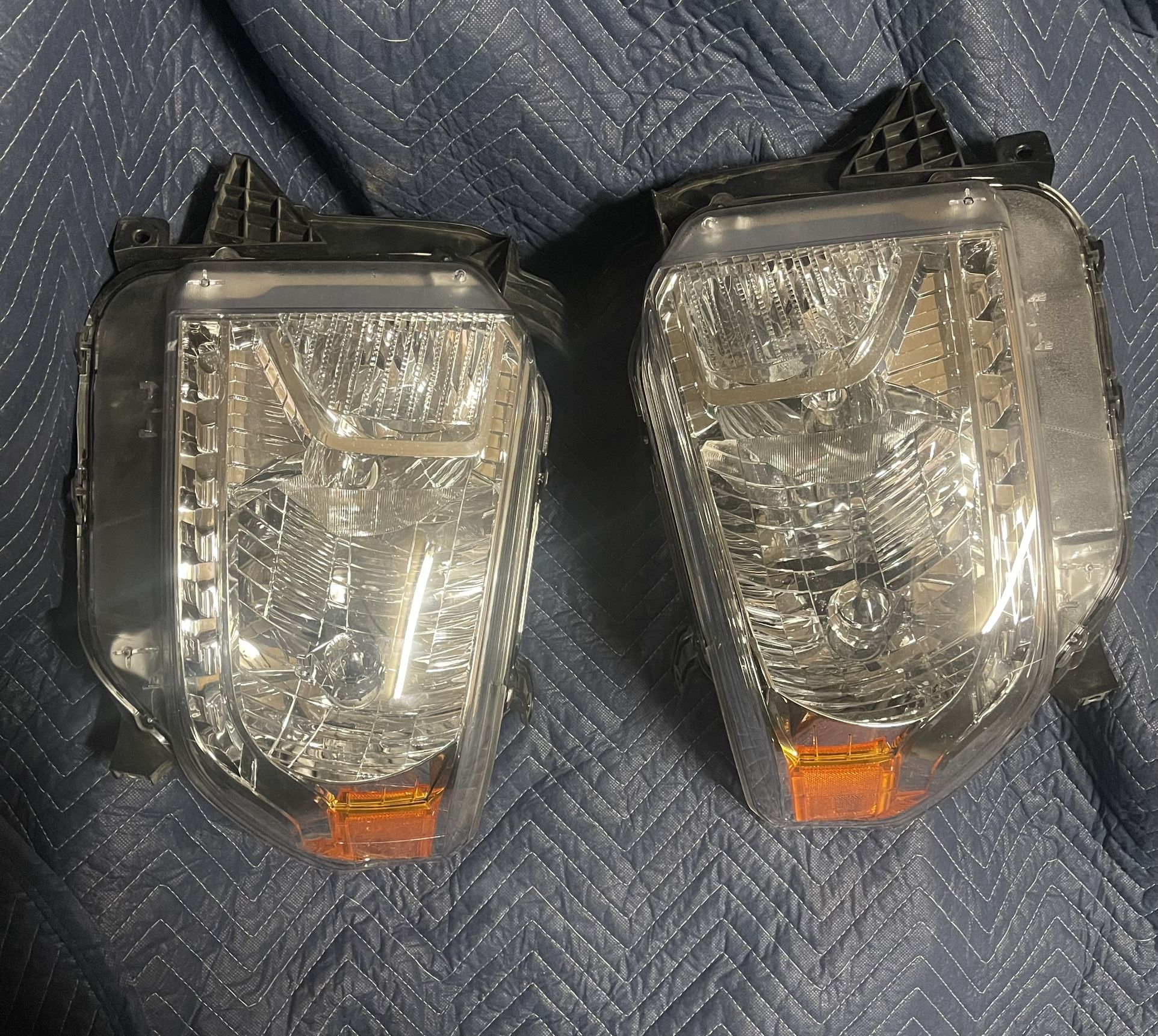 Toyota Tundra Lights