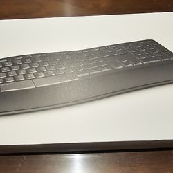 Microsoft Sculpt Comfort Desktop Keyboard 