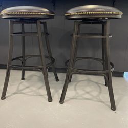 Large SOLID Swivel Stools 