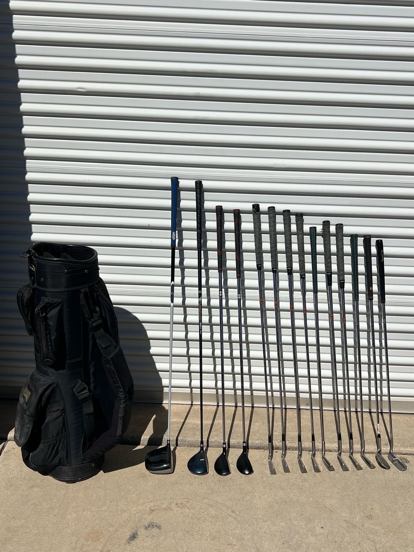 Right Handed Golf Club Set