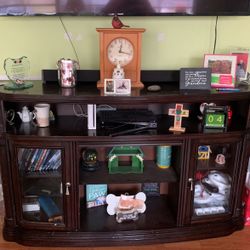 TV Stand/ Electric Fireplace In The Bottom 