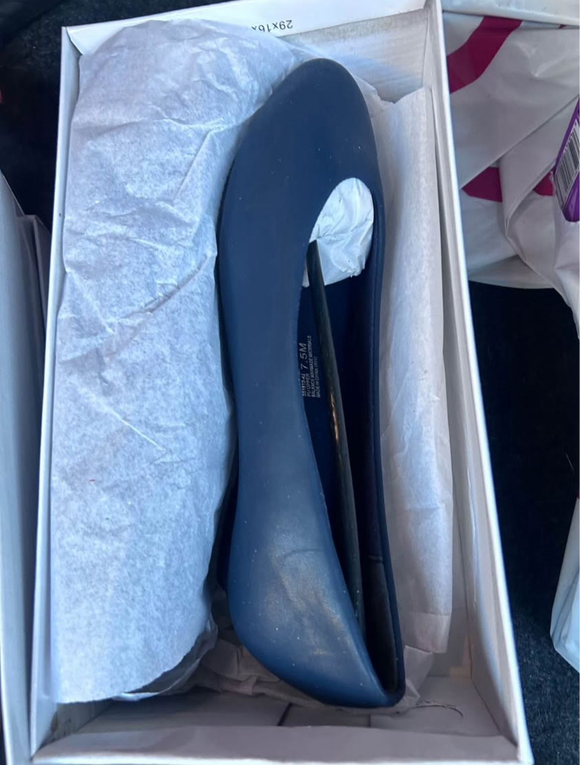 Women’s Flat Shoes 