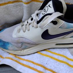 Ladies Shoes