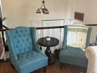 Accent Chairs