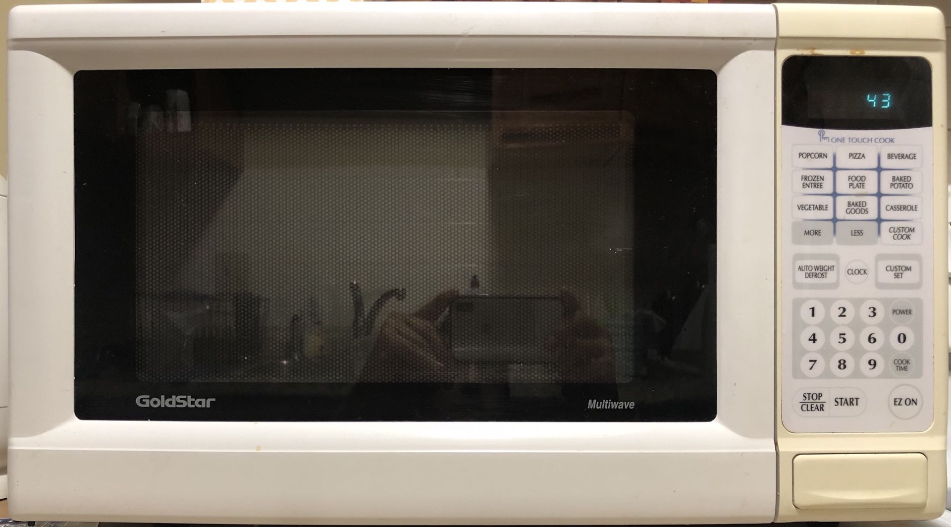GoldStar Microwave (multi wave)
