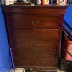 4 Drawers solid Good Quality Wood Dresser 