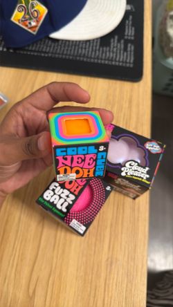 Cool cube tiny needoh