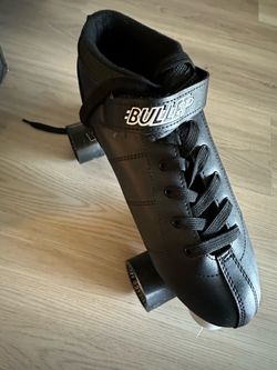 Men’s skates size 12