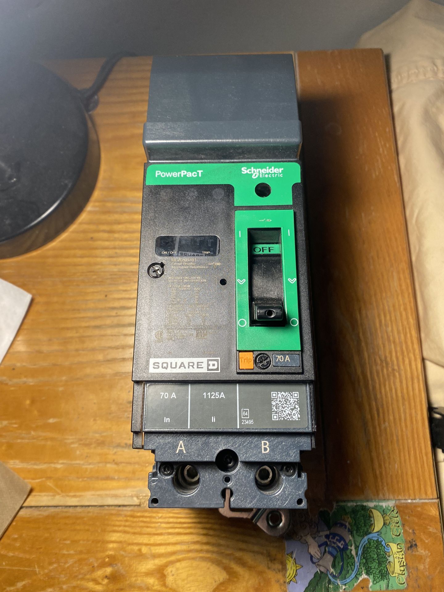 SCHNEIDER ELECTRIC HGA260701 Molded Case Circuit Breaker 600-Volt 70-Amp Electrical Box