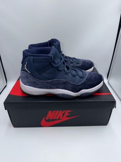 🔥 Air Jordan 11 Midnight Navy – Women’s Shoe Size 10 / Men’s 8.5