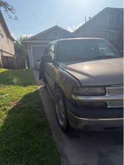 2004 Chevy Tahoe