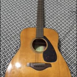 Yamaha FG800 Guitar