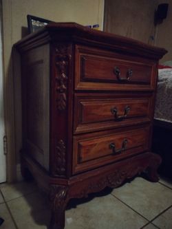Vintage dresser
