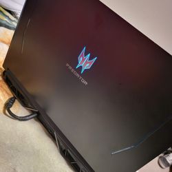 Acer Predator Helios 700