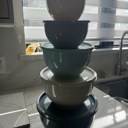 Round Food Storage Container