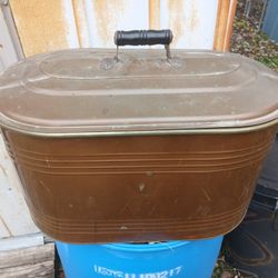 Antique Copper Wash Tub With Lid