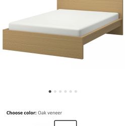 Queen Bed Frame (Great Condition)