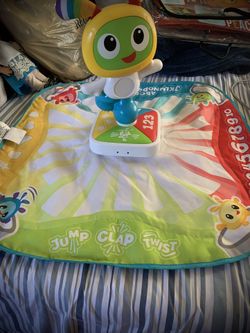 Fisher Price Bright Beats Learnin’ Lights Dance Mat