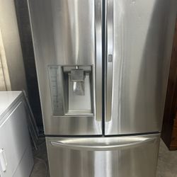 LG REFRIGERATOR 