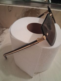 Prada sun glasses