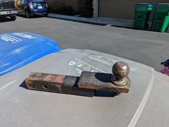 2 Inch Trailer Ball Hitch! 