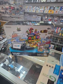 Nintendo Wii U 32GB Mario 3D World Deluxe Set Console Bundle (GAME
