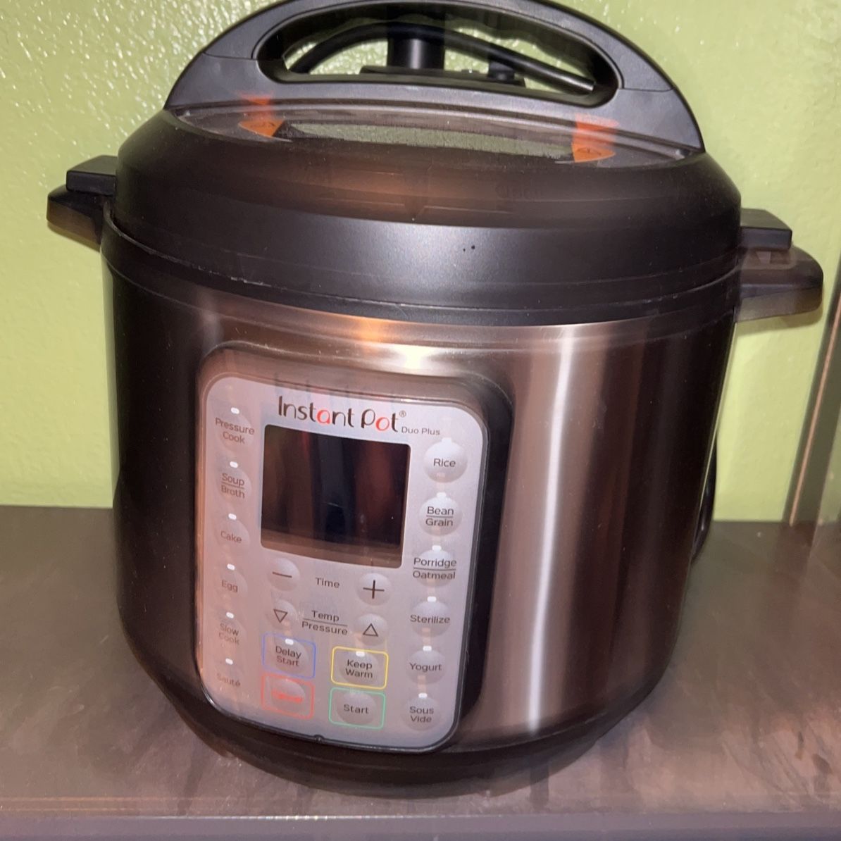 3QT Instant Pot for Sale in Moreno Valley, CA - OfferUp