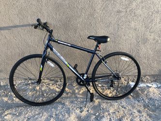 700c roadmaster adventures men's hybrid bike dark blue best sale