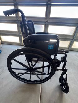 MedLine Wheelchair