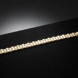10K Two Tone Gold Diamond Cut Bracelet 8.5 Inches 13 Grams 7mm Wide Not Scrap