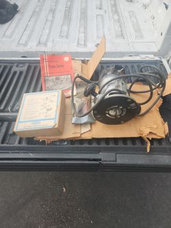 Craftsman power router with bass in bits