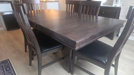 Dining Table And Chairs