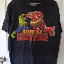 Incredible Hulk Vs Ironman Tshirt Xl 