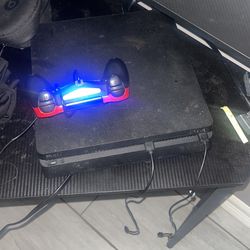 PS4