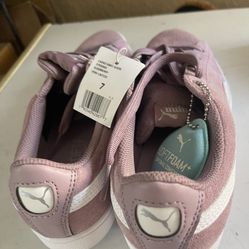 Puma Women’s Shoes Size 7