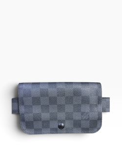 Louis Vuitton Fanny Wallet M6837