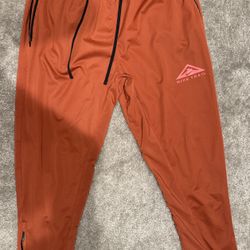 Men’s NIKE Trail Dawn Rang Dri-Fit Running Pants Size Médium